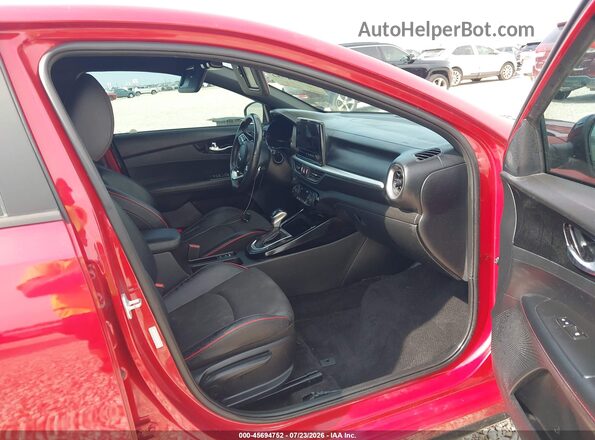3KPF44AC4PE523957 2023 KIA FORTE Red Front interior view