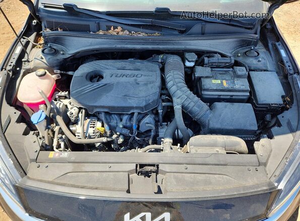 3KPF44AC4RE707508 2024 KIA FORTE Черный Вид задней части салона