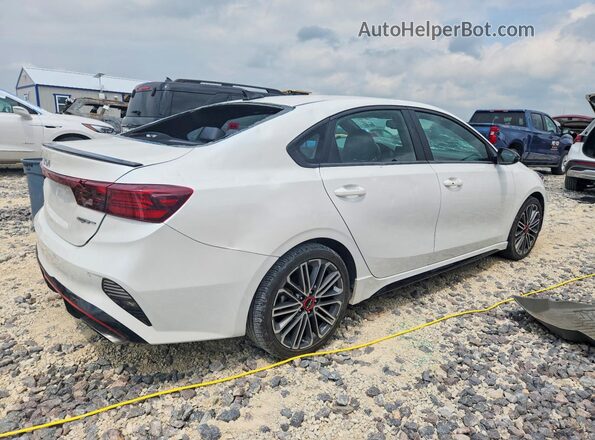 3KPF44AC4RE838888 2024 KIA FORTE Белый Задняя правая четверть