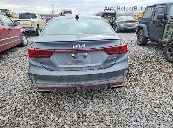 3KPF44AC6NE492661 2022 KIA FORTE Gray Rear view