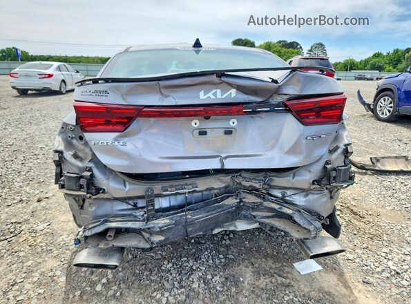 3KPF44AC6PE528738 2023 KIA FORTE Gray Вид ззаду