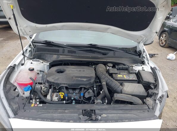 3KPF44AC6RE827679 2024 KIA FORTE White Вид ззаду