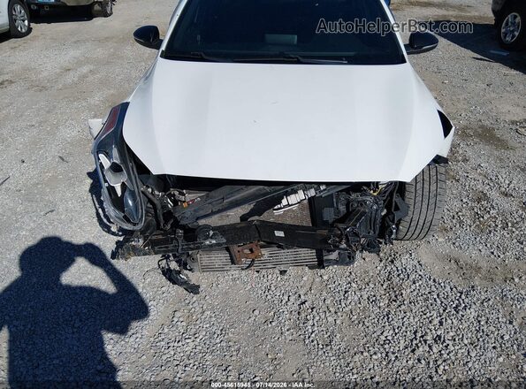 3KPF44AC7LE256064 2020 KIA FORTE White Widok z przodu