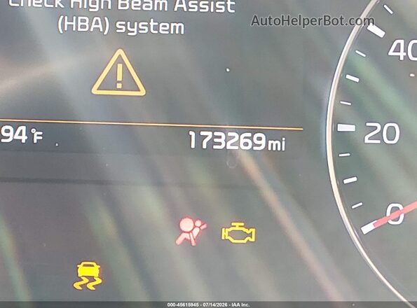 3KPF44AC7LE256064 2020 KIA FORTE White 