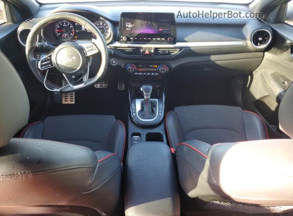 3KPF44AC7PE534919 2023 KIA FORTE White წინა პანელის ხედი