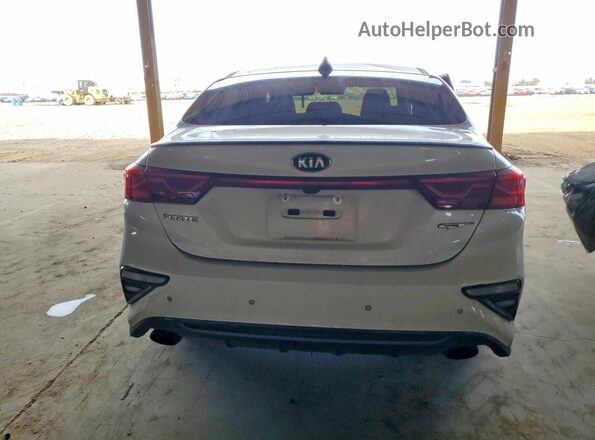3KPF44AC8ME368437 2021 KIA FORTE White Rear view