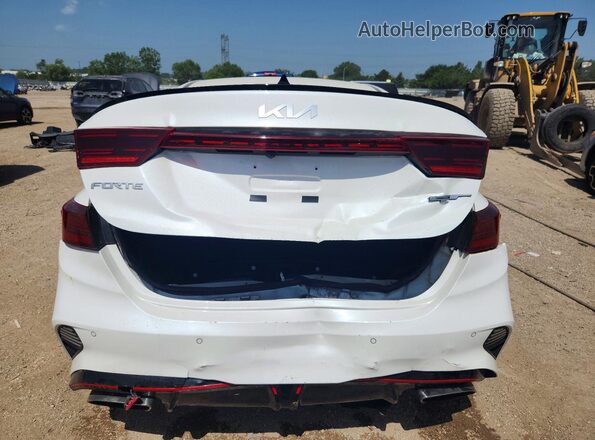 3KPF44AC8NE479099 2022 KIA FORTE White Vista trasera