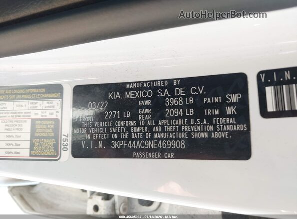 3KPF44AC9NE469908 2022 KIA FORTE White Widok komory silnika