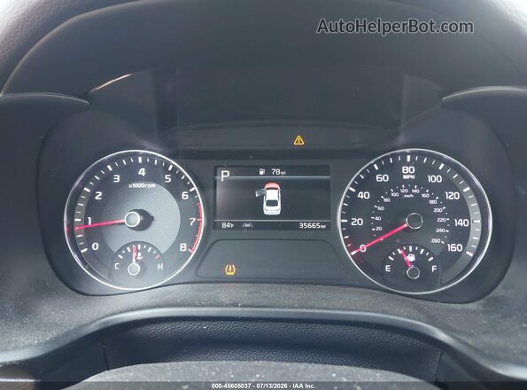 3KPF44AC9NE469908 2022 KIA FORTE White Widok tylnych siedzeń