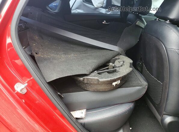3KPF44ACXME301757 2021 KIA FORTE Red Vista de los asientos traseros