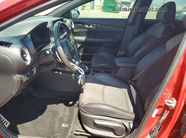 3KPF44ACXPE550130 2023 KIA FORTE Red Սալոնի դիմացի տեսք