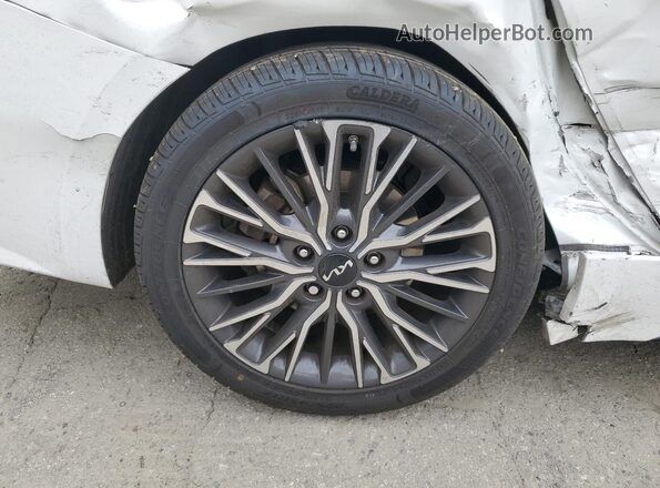 3KPF54AD0NE509718 2022 KIA FORTE White Vista de la etiqueta del VIN