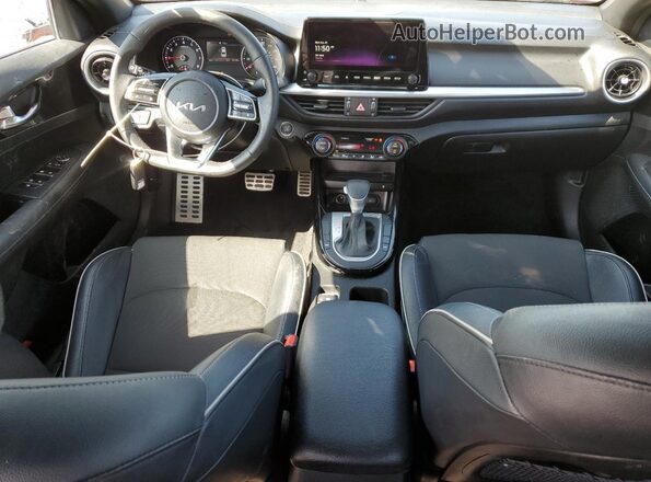 3KPF54AD0PE596006 2023 KIA FORTE Оранжевый Вид панели приборов