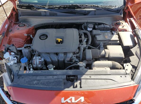 3KPF54AD0PE596006 2023 KIA FORTE Оранжевый Вид задней части салона