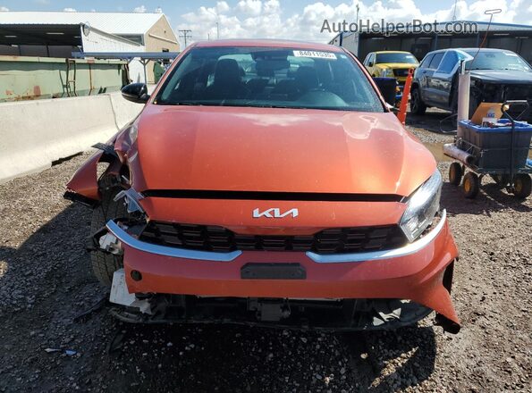 3KPF54AD0PE596006 2023 KIA FORTE Оранжевый Вид спереди