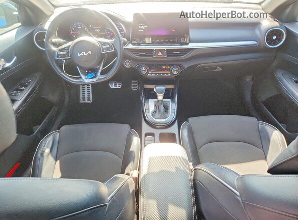 3KPF54AD0PE602306 2023 KIA FORTE Blue Вид панелі приладів