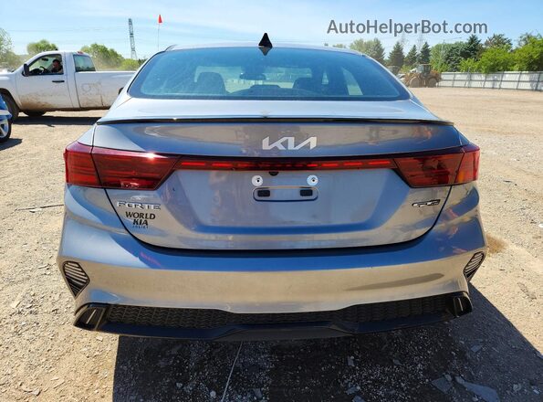3KPF54AD0RE705728 2024 KIA FORTE Silver Հետևի տեսք