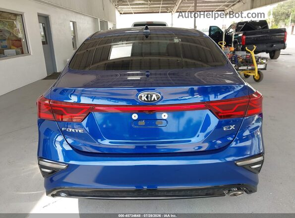 3KPF54AD1ME403518 2021 KIA FORTE Blue 
