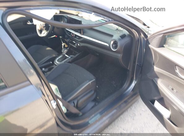 3KPF54AD1PE546327 2023 KIA FORTE Black Front interior view
