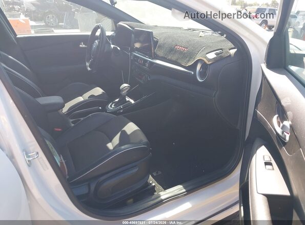 3KPF54AD1PE670517 2023 KIA FORTE White წინა სალონის ხედი