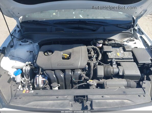 3KPF54AD1PE670517 2023 KIA FORTE White უკანა ხედი