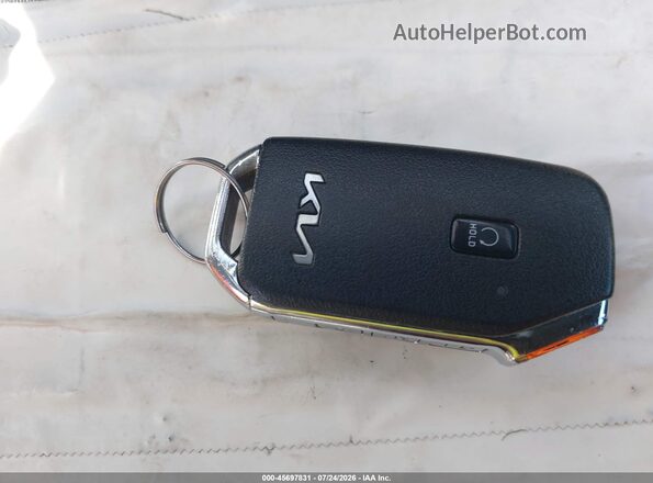 3KPF54AD1PE670517 2023 KIA FORTE White წინა პანელის ხედი