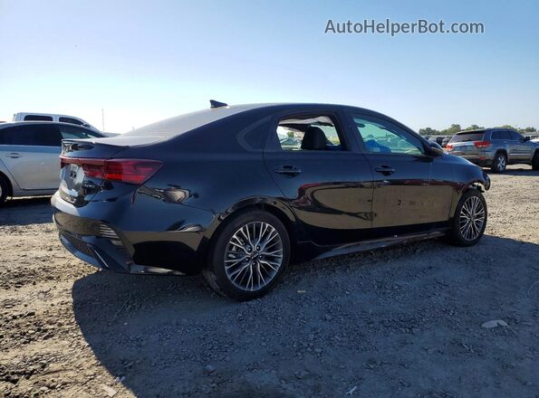 3KPF54AD1RE826249 2024 KIA FORTE Black Rear right