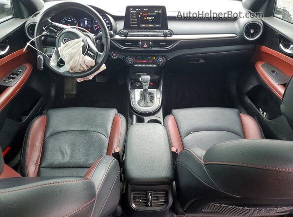 3KPF54AD2LE208204 2020 KIA FORTE Silver Սալոնի դիմացի տեսք