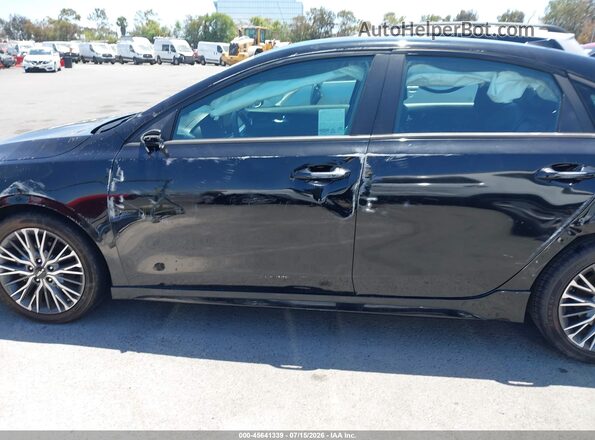 3KPF54AD2PE526023 2023 KIA FORTE Black 360 interior view