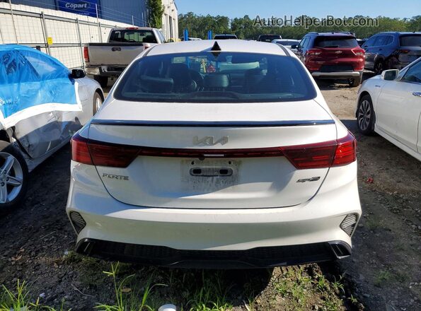 3KPF54AD2PE602162 2023 KIA FORTE Белый Вид сзади
