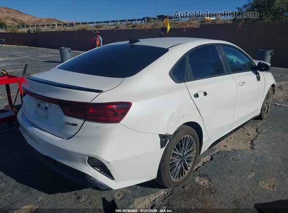 3KPF54AD2PE602839 2023 KIA FORTE White Rear right