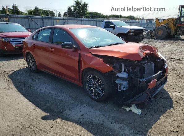 3KPF54AD2PE607703 2023 KIA FORTE Orange Delantero derecho