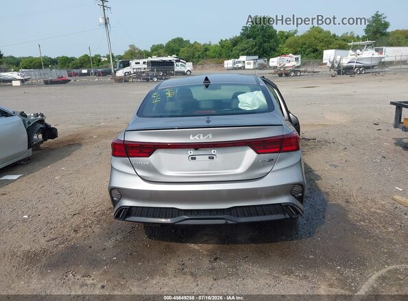 3KPF54AD3PE637583 2023 KIA FORTE Серебряный 