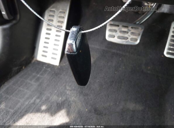 3KPF54AD3PE637583 2023 KIA FORTE Серебряный Вид панели приборов