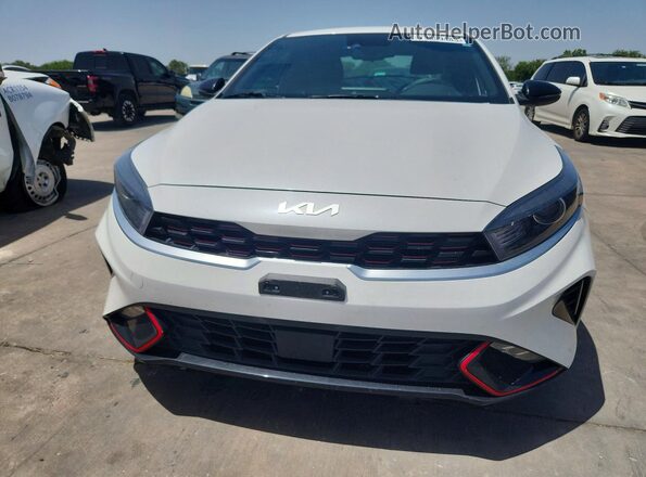 3KPF54AD3PE662290 2023 KIA FORTE White Вид спереду
