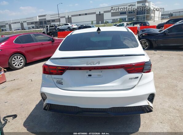 3KPF54AD3RE741848 2024 KIA FORTE White 