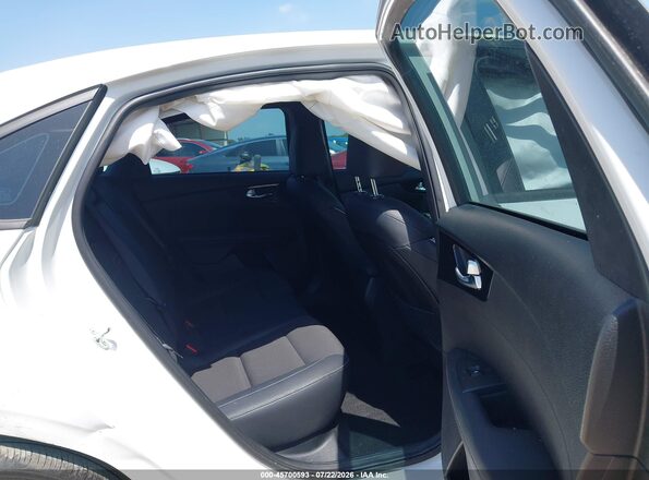 3KPF54AD3RE741848 2024 KIA FORTE White VIN კოდის სტიკერის ხედი