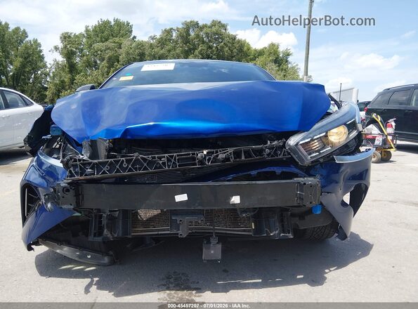 3KPF54AD3RE793674 2024 KIA FORTE Blue Widok z przodu