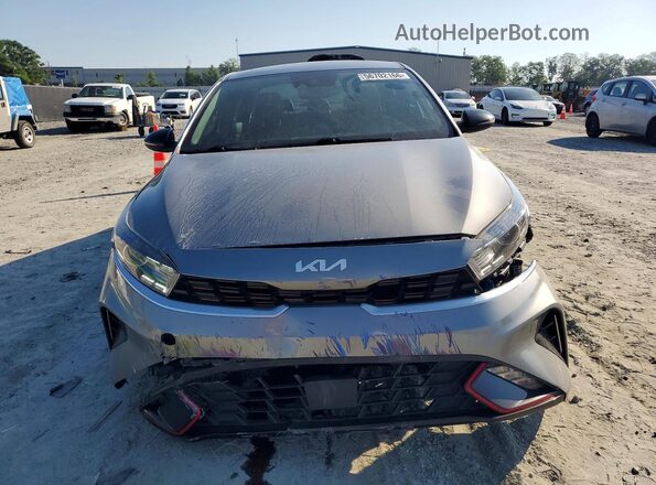 3KPF54AD4NE421108 2022 KIA FORTE Серебряный Вид спереди