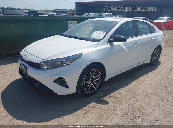 3KPF54AD4NE428964 2022 KIA FORTE White წინა მარცხენა ხედი სამი მეოთხედიდან