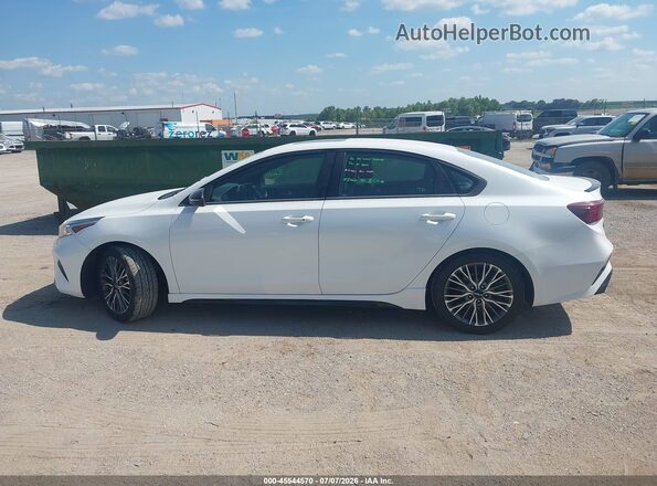 3KPF54AD4NE428964 2022 KIA FORTE White სალონის 360-გრადუსიანი ხედი