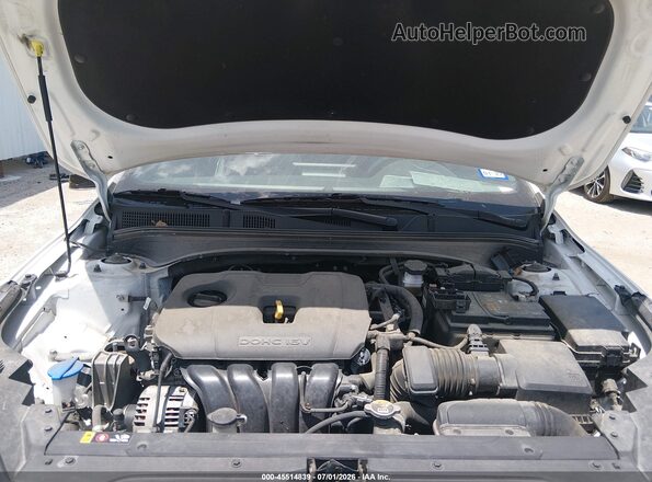 3KPF54AD4NE452603 2022 KIA FORTE White Вид ззаду