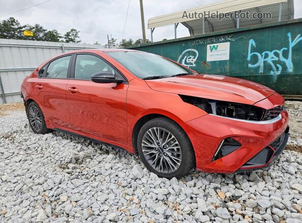 3KPF54AD4PE545575 2023 KIA FORTE Orange Front right