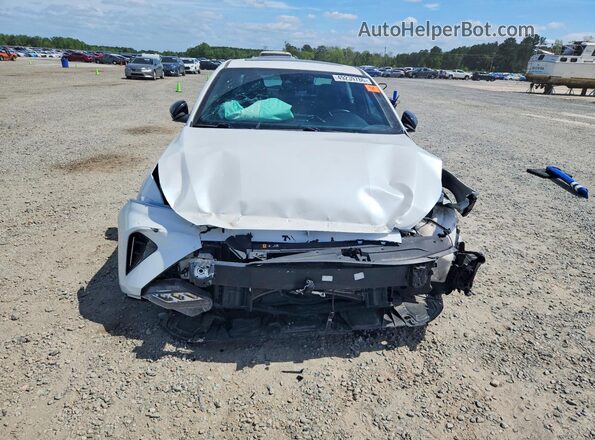 3KPF54AD4PE592461 2023 KIA FORTE White Widok z przodu