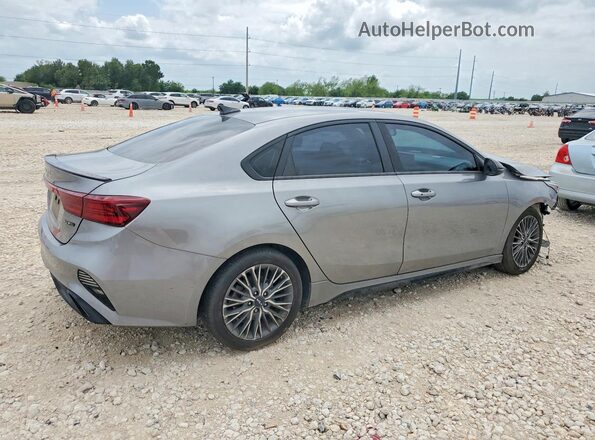3KPF54AD4PE640069 2023 KIA FORTE Серебряный Задняя правая четверть