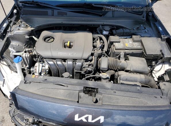3KPF54AD5RE713341 2024 KIA FORTE Серый Вид задней части салона