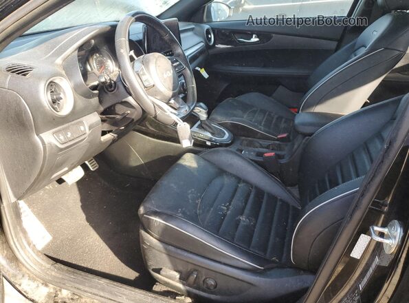 3KPF54AD5RE733072 2024 KIA FORTE Черный Вид салона спереди