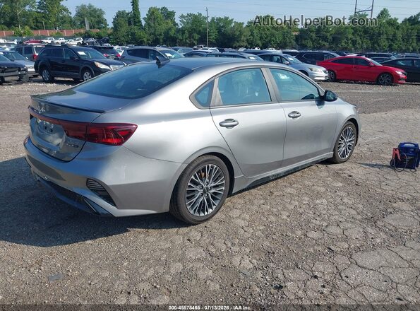 3KPF54AD6PE658038 2023 KIA FORTE Gray Tył prawy
