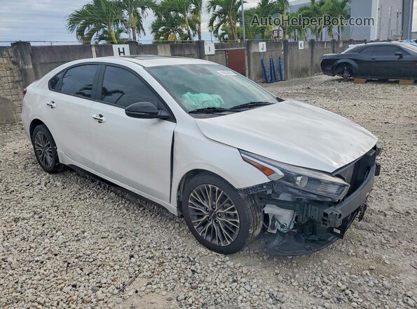 3KPF54AD7NE491346 2022 KIA FORTE White Передня права чверть