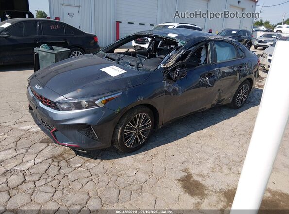 3KPF54AD7RE834517 2024 KIA FORTE Silver Передня ліва чверть
